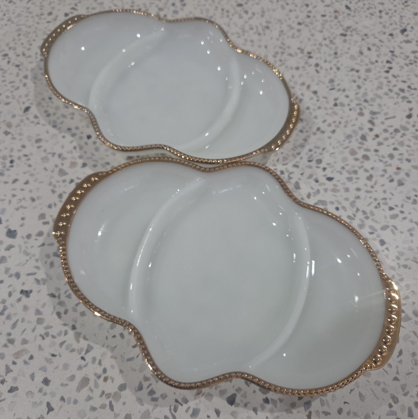2 Vintage Anchor Hocking Fire King Milk Glass Gold Trim 3 Part Dish 28x19cm EUC