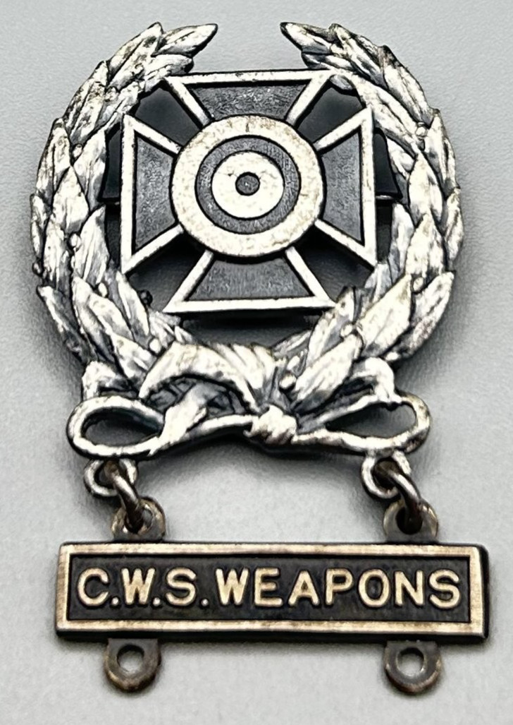 WWII Sterling Army C.W.S. Chemical Warfare Service Weapons Expert Badge RARE