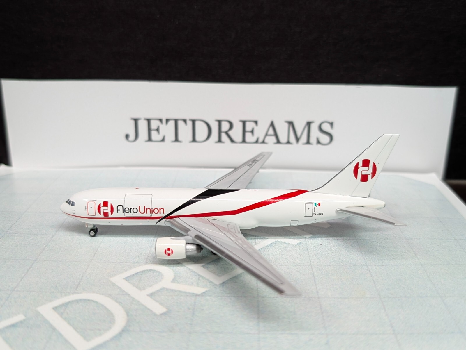 1/400 AEROUNION MEXICO BOEING 767-200 / 200ERF XA-EFR 2020\'S COLORS AEROCLASSICS