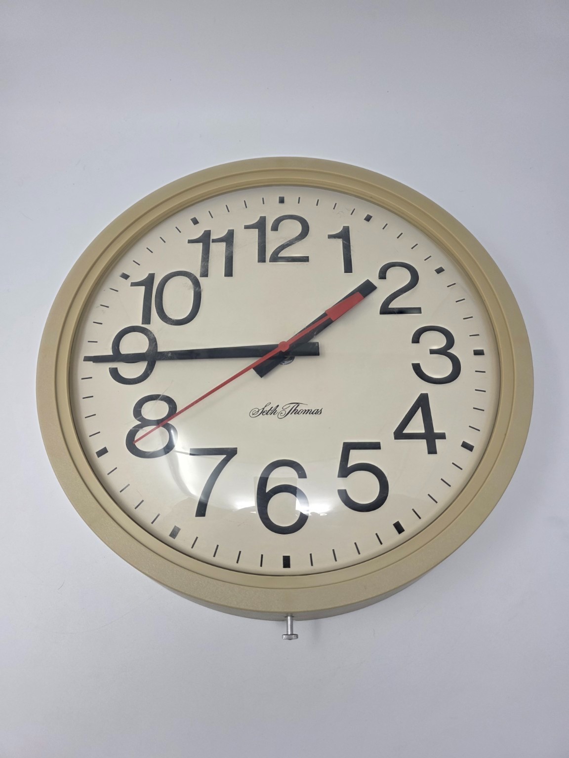 Vintage Seth Thomas 2635 TM12E Electric School Office Wall Clock USA