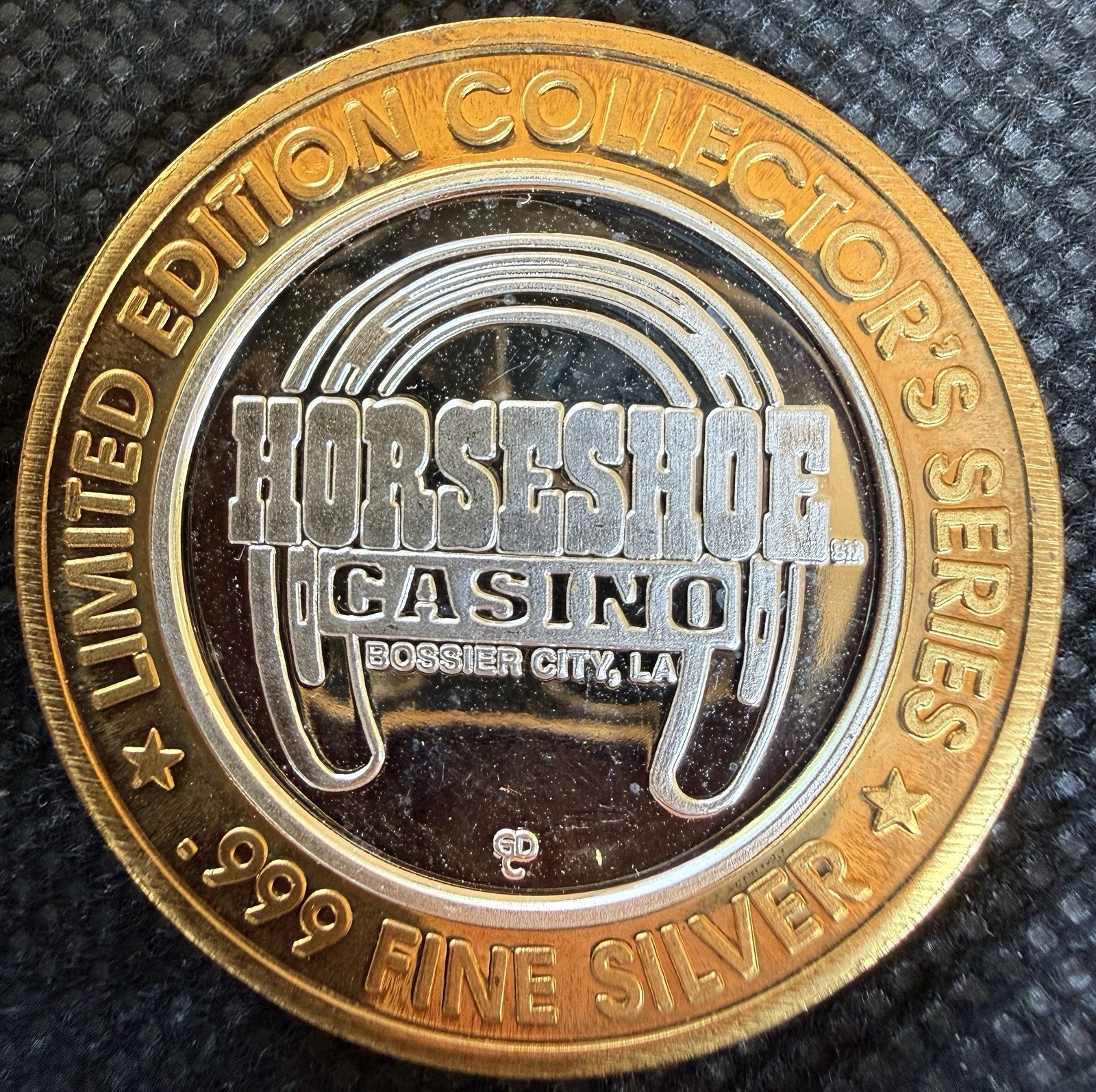 ⭐️BINION’S HORSESHOE HOTEL & CASINO Limited Edition 999% .6 Oz Pure Silver Strk