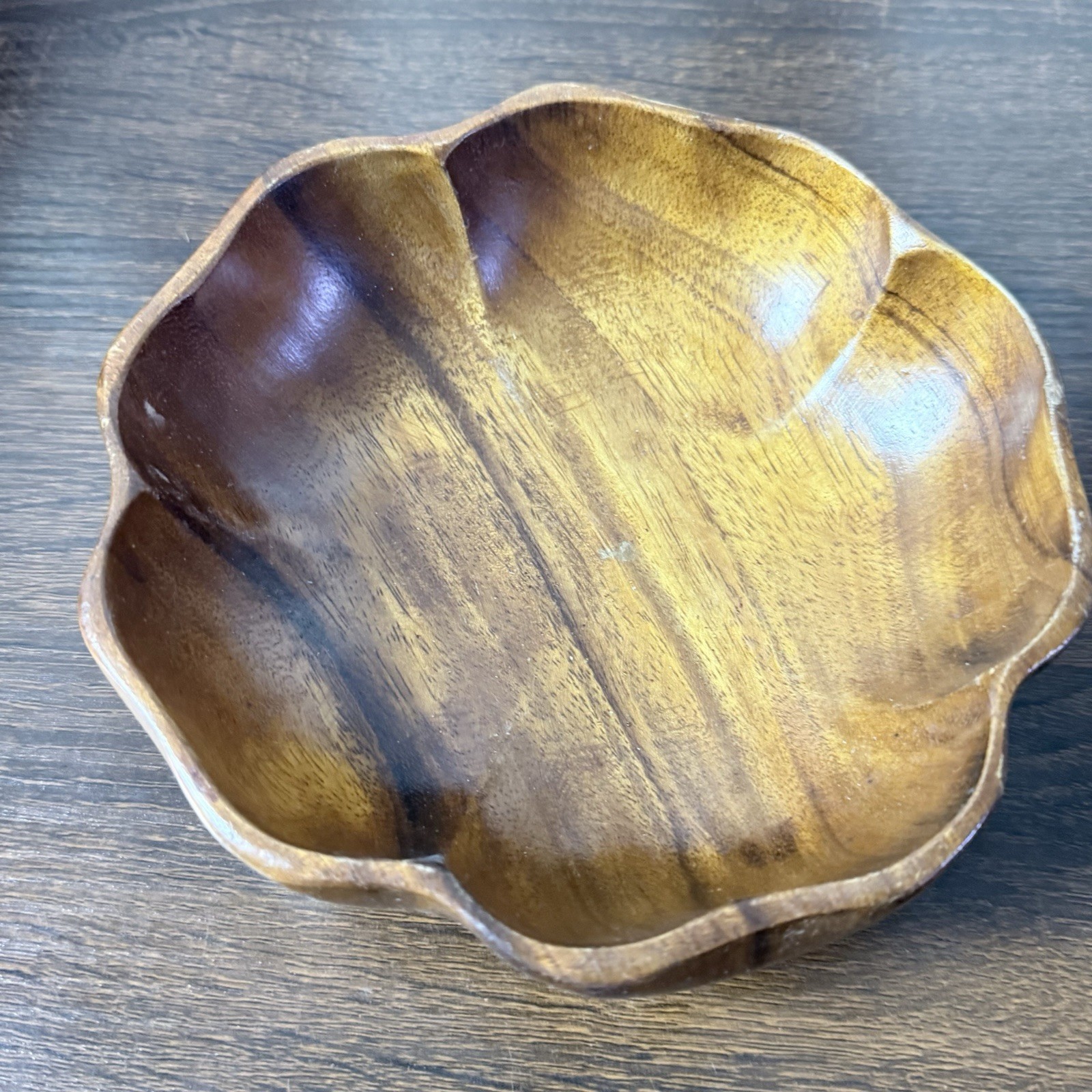 Vintage Alii Woods Honolulu Hand Carved Wood Bowl Leaf Shape 6.5” Hawaii