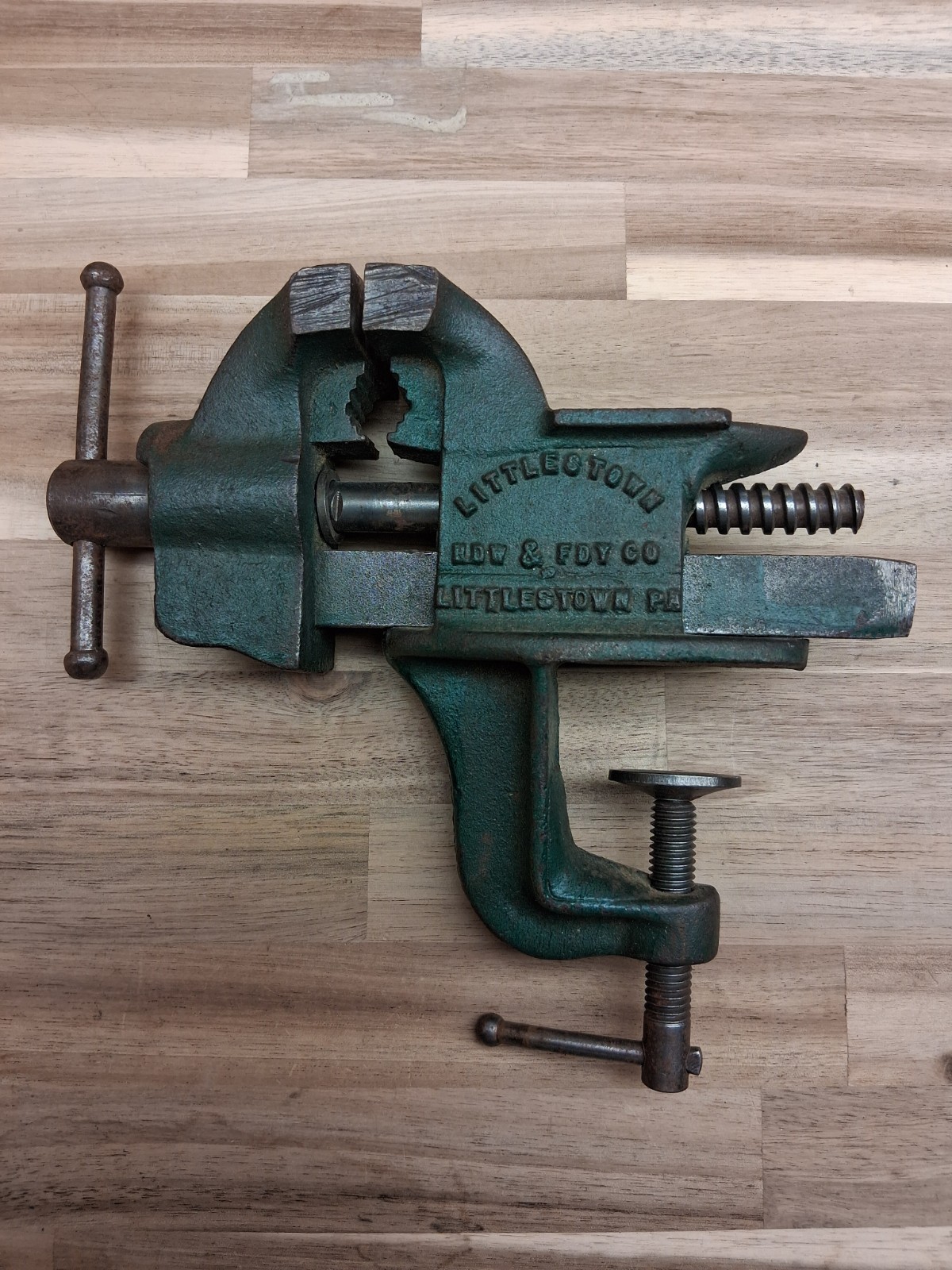 Vintage Littletown No 3 Vise 2 1/2\