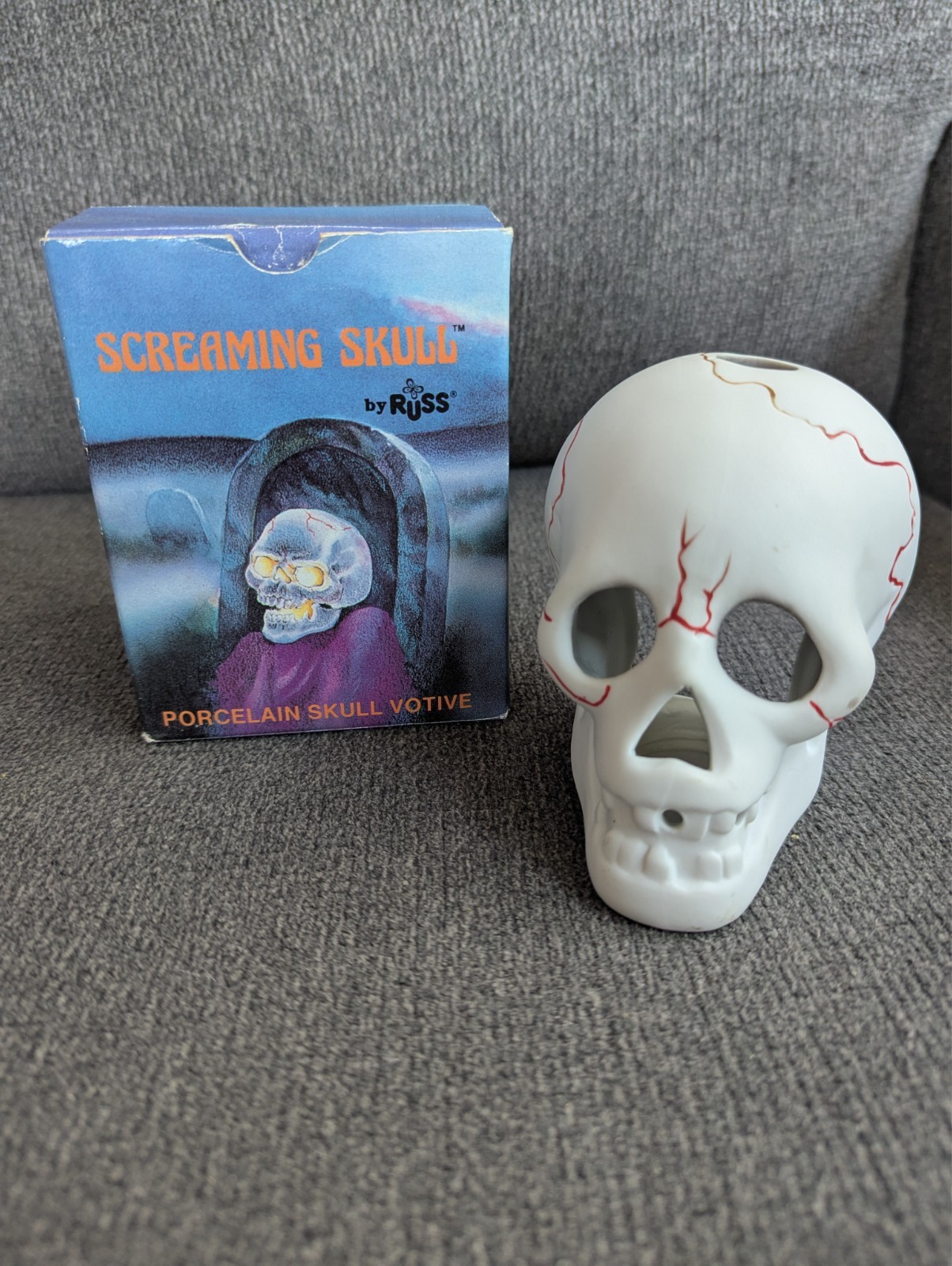 Vintage 1980s Screaming Skull Russ Porcelain Skull Candle Holder w Box Halloween