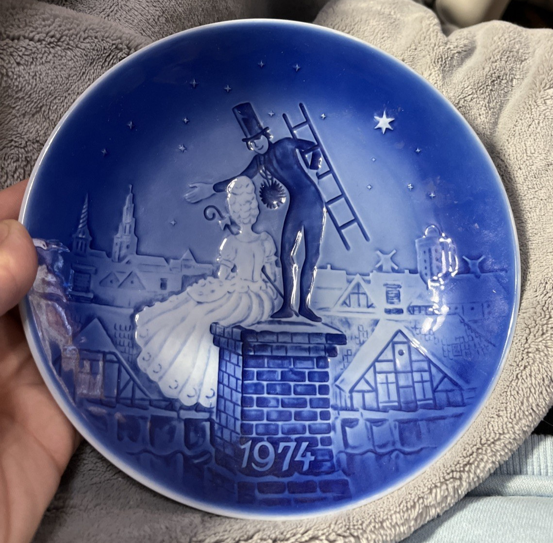1974 Desiree Sven Jensen HC Andersen Shepherdess & Chimney-Sweep Christmas Plate