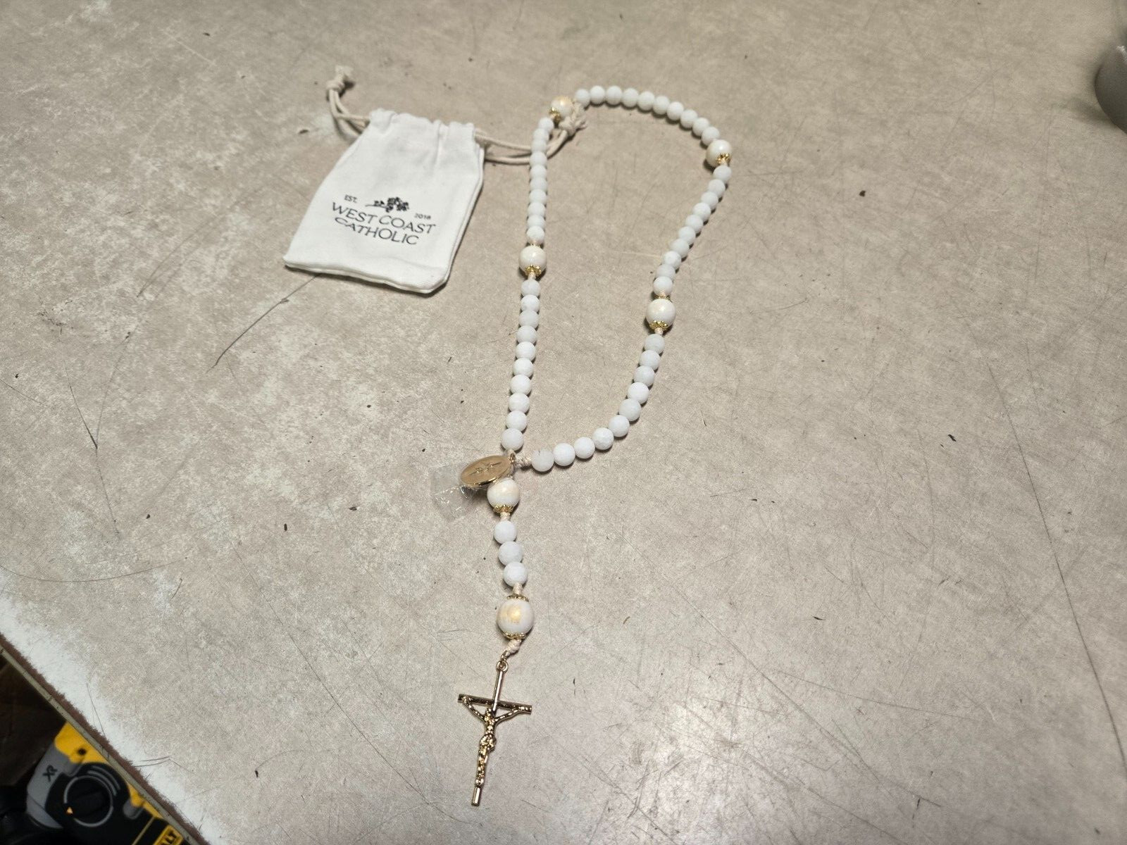 West Coast Catholic Rosary Beads White / Gold Tone - Never used