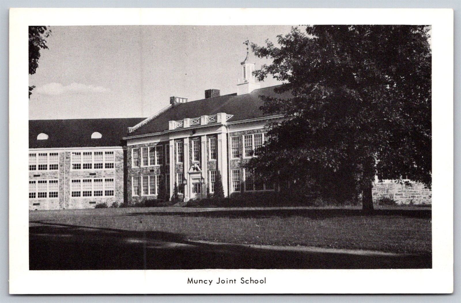 Muncy Pennsylvania WB Postcard Joint School Muncy Pennsylvania WB Postcard Joint School