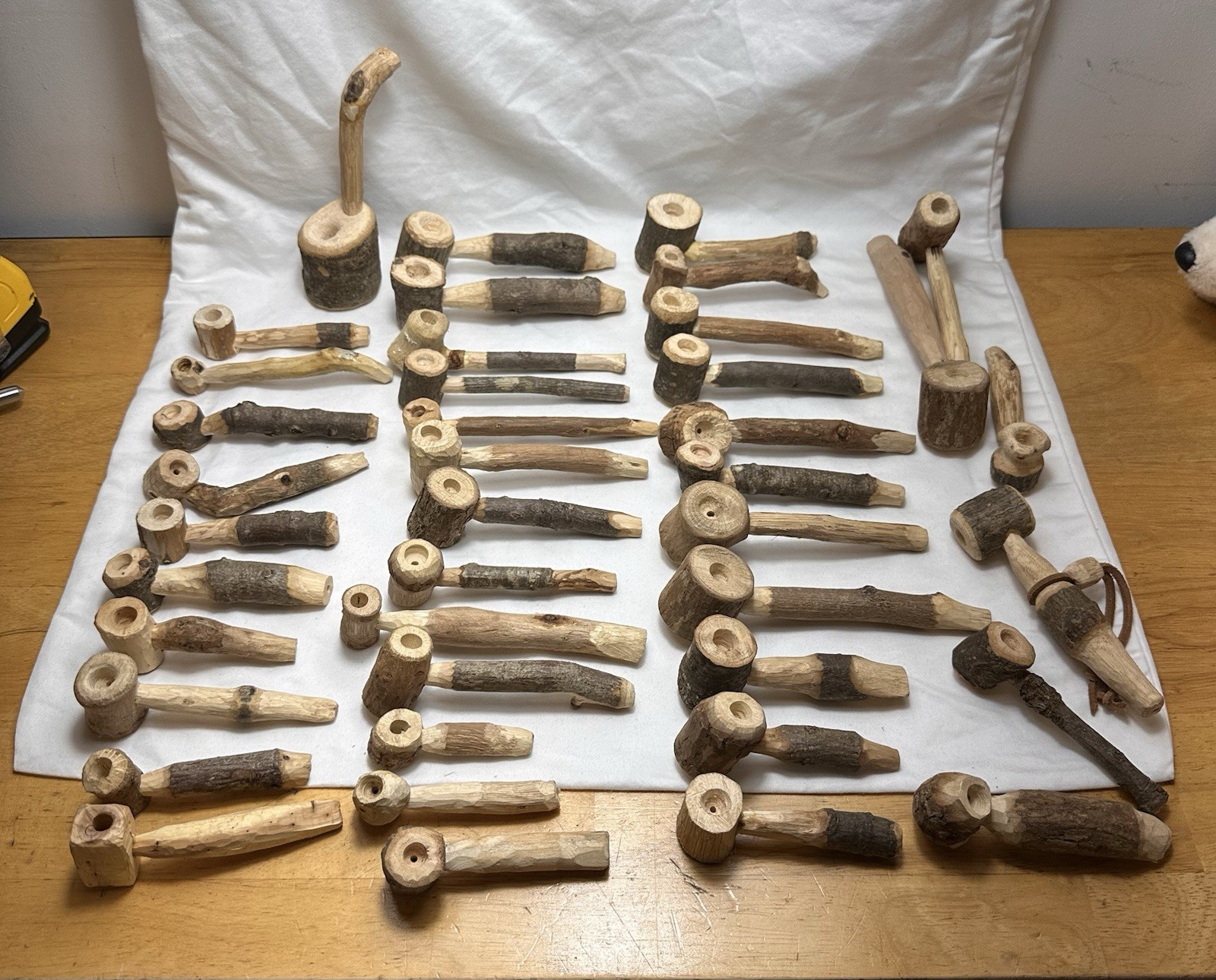 Huge Lot Of Handmade Rustic Wooden Natural Tree Branch Bark Wood Smoking Pipe