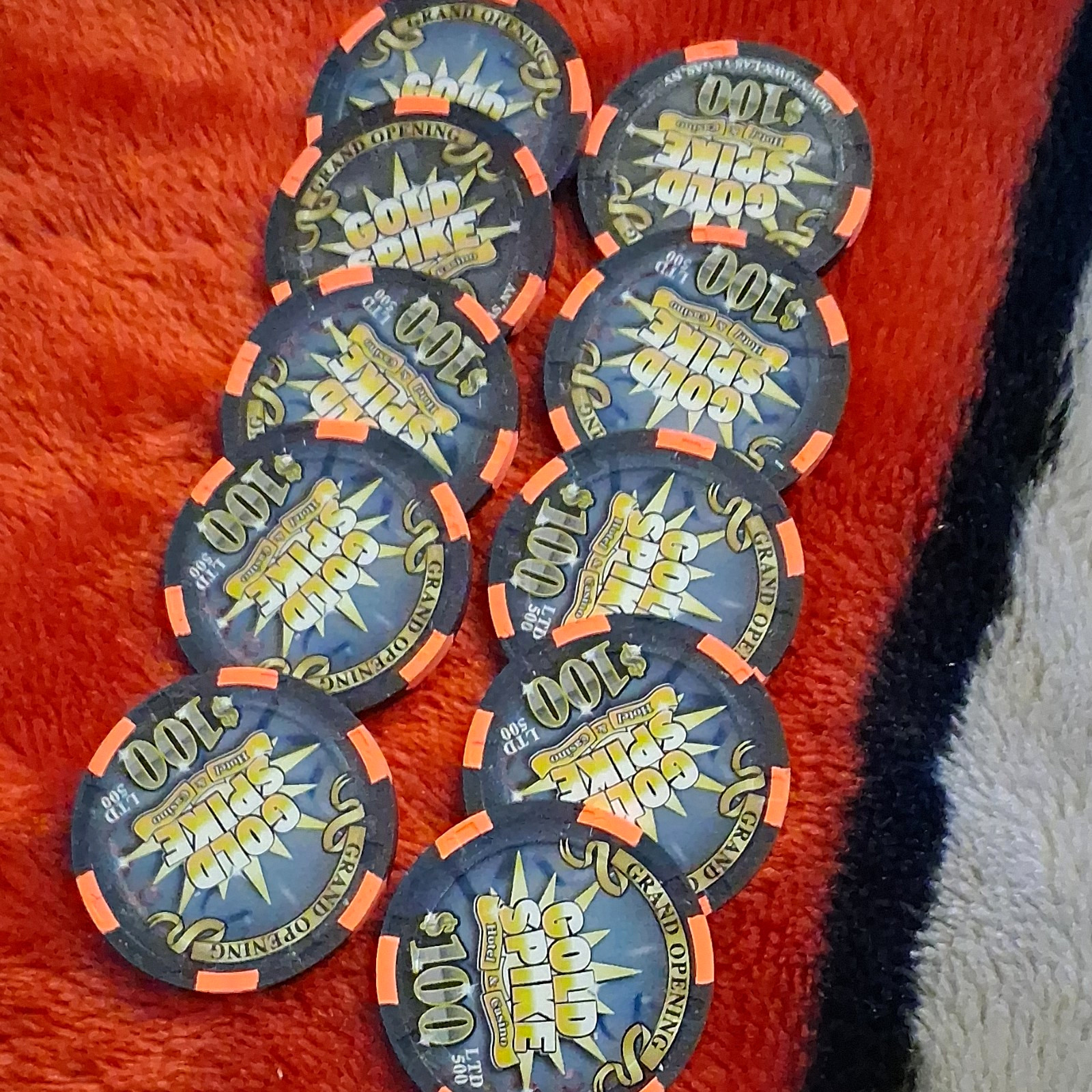 Gold Strike Casino Poker Chips Lot of 10 Black/Orange Edge Inserts