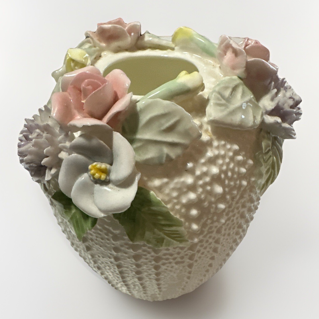 Vtg Jolie Fleurs Bone China Vase By Seymour Mann Sculptured Peonies Roses Violet