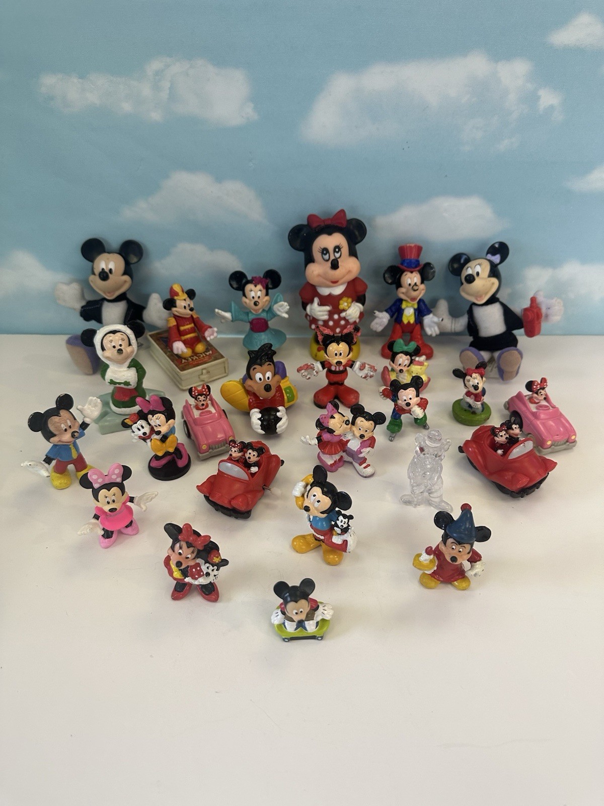 RARE LOT 25  Vintage Disney Mickey & Minnie Mouse Figurines Toy Collectibles NOS