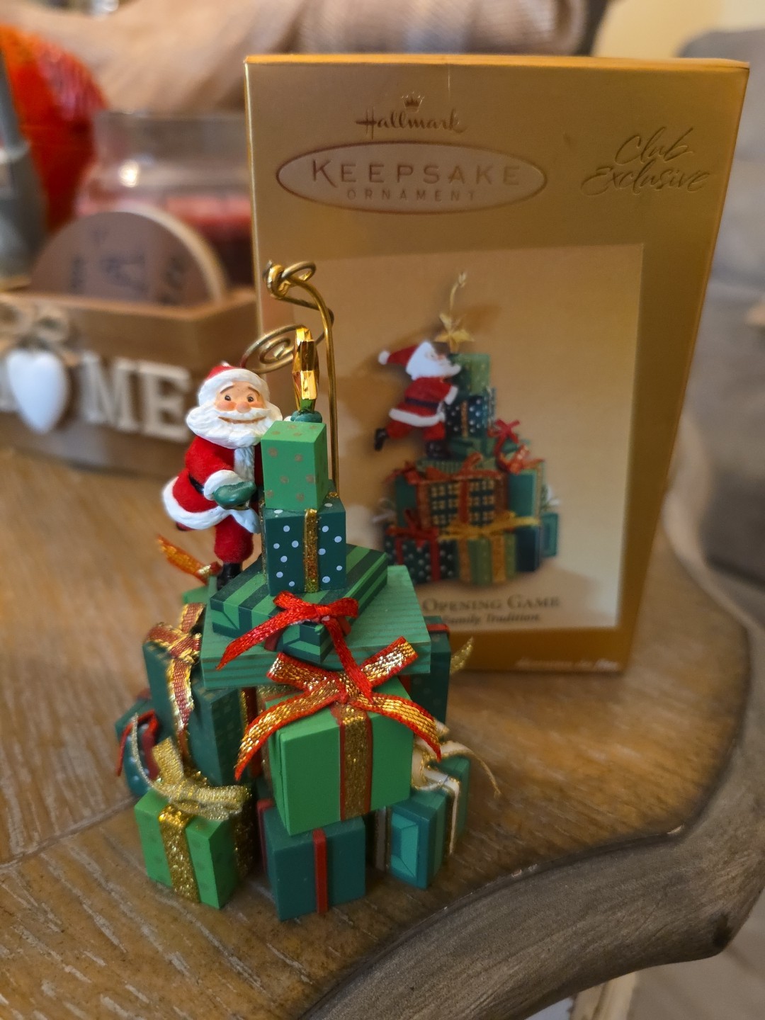 2005 \
