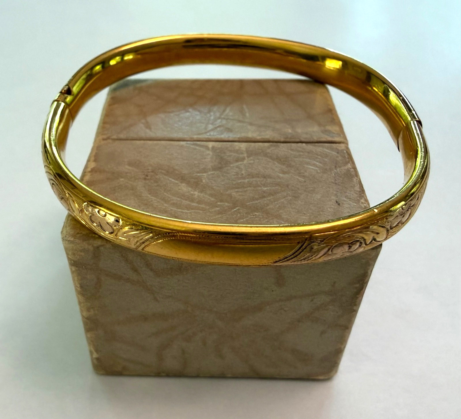 Vintage HF Barrows & Co. Infant Child Children's Bracelet 1/20 12K G.F.