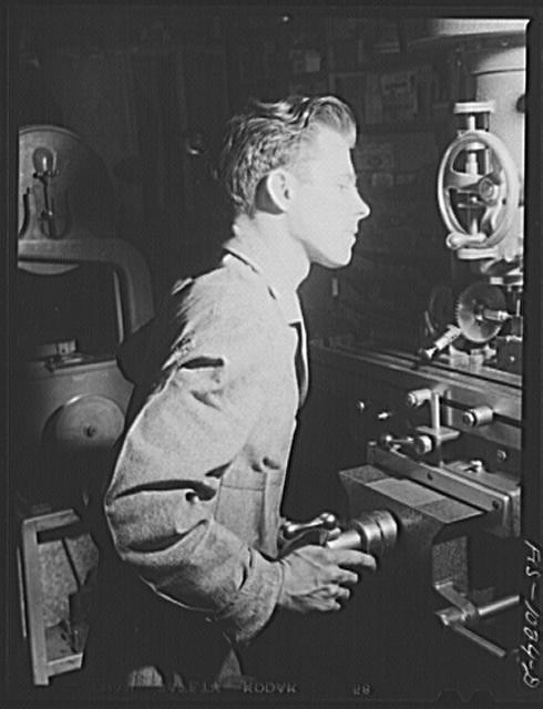 Minneapolis Minnesota Bernard L. Lukin 1930s Machine Operator in Factory