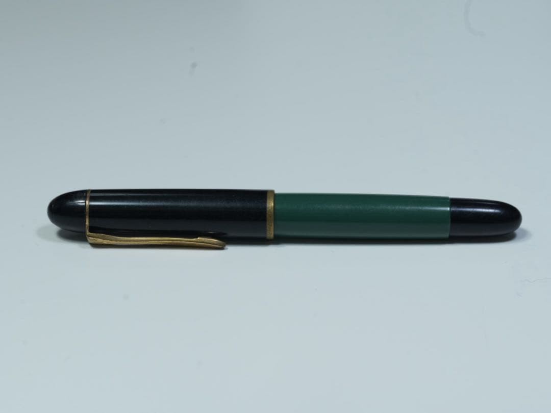 Pelikan 120 EF Fountain Pen
