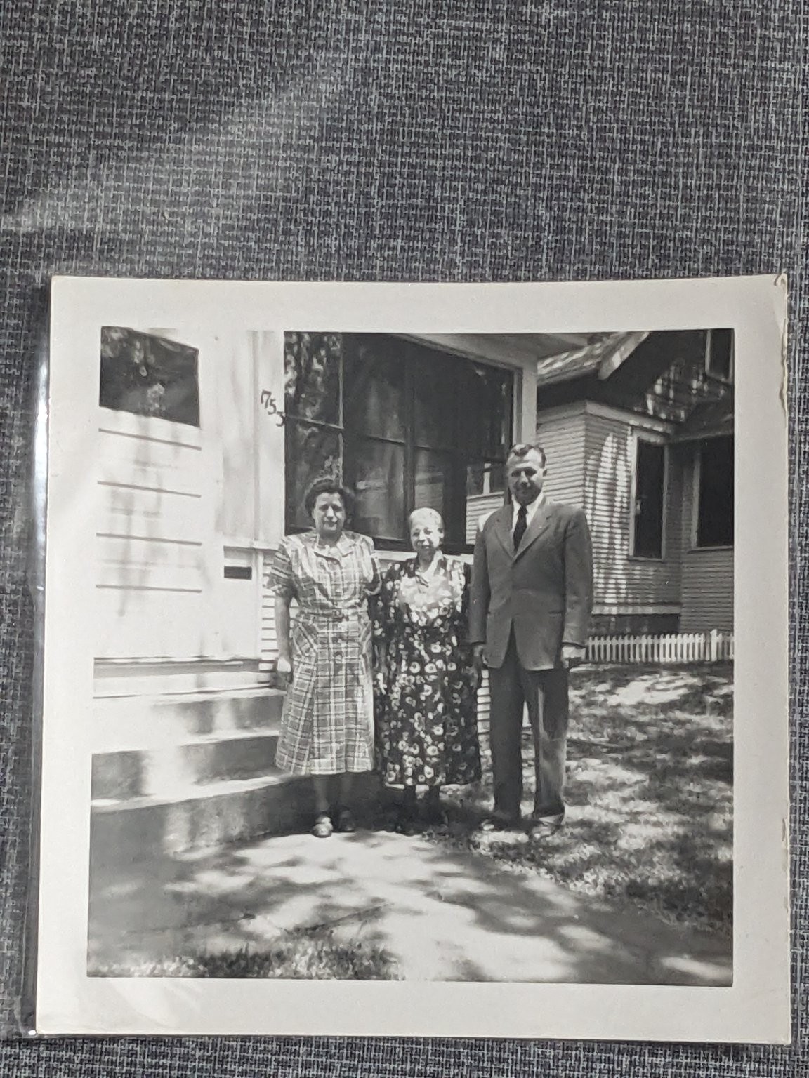 Vintage Black & White Photo 1940s 1950s Family Portrait House 753 Snapshot