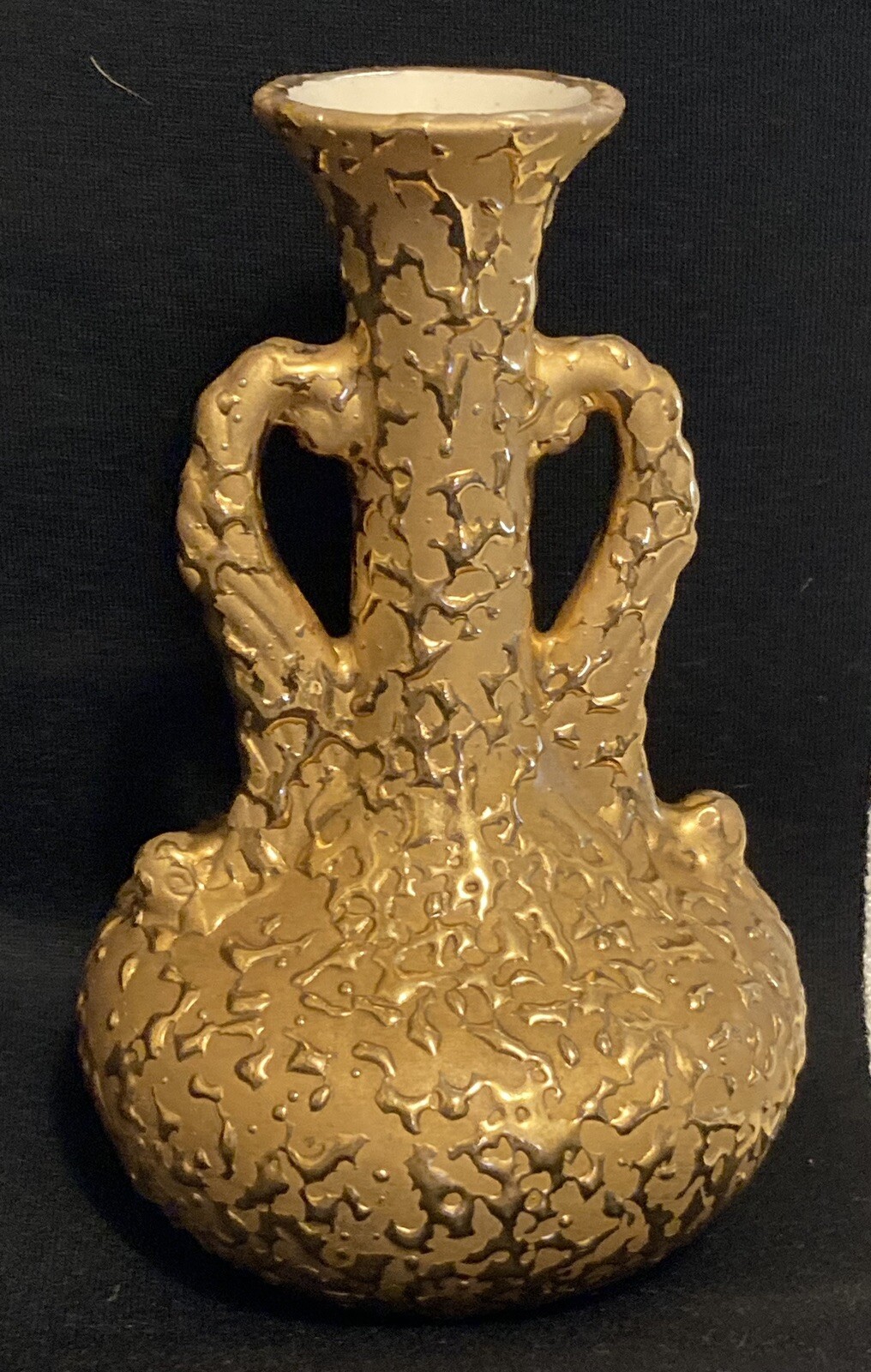VINTAGE WEEPING BRIGHT 22K Gold Hand Decorated Handled Vase, 7