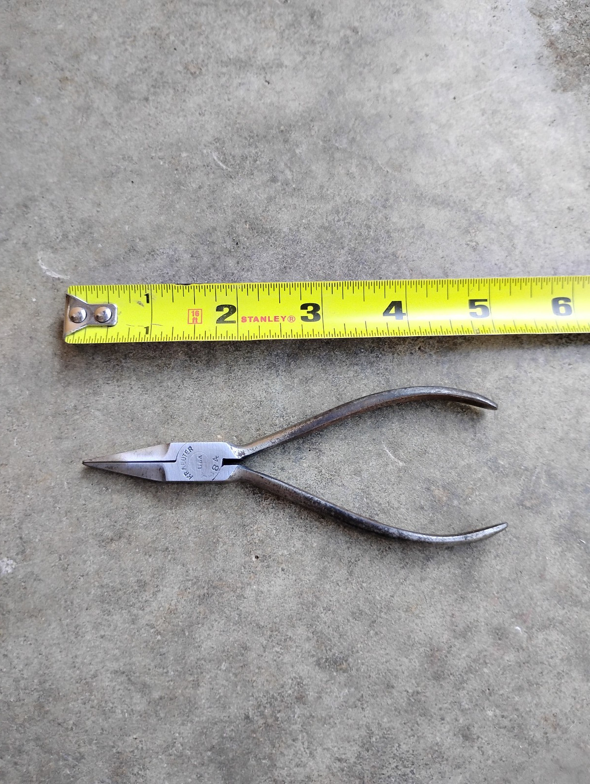 Small Vintage KRAEUTER No. 84  Duck Bill Pliers 4-3/4