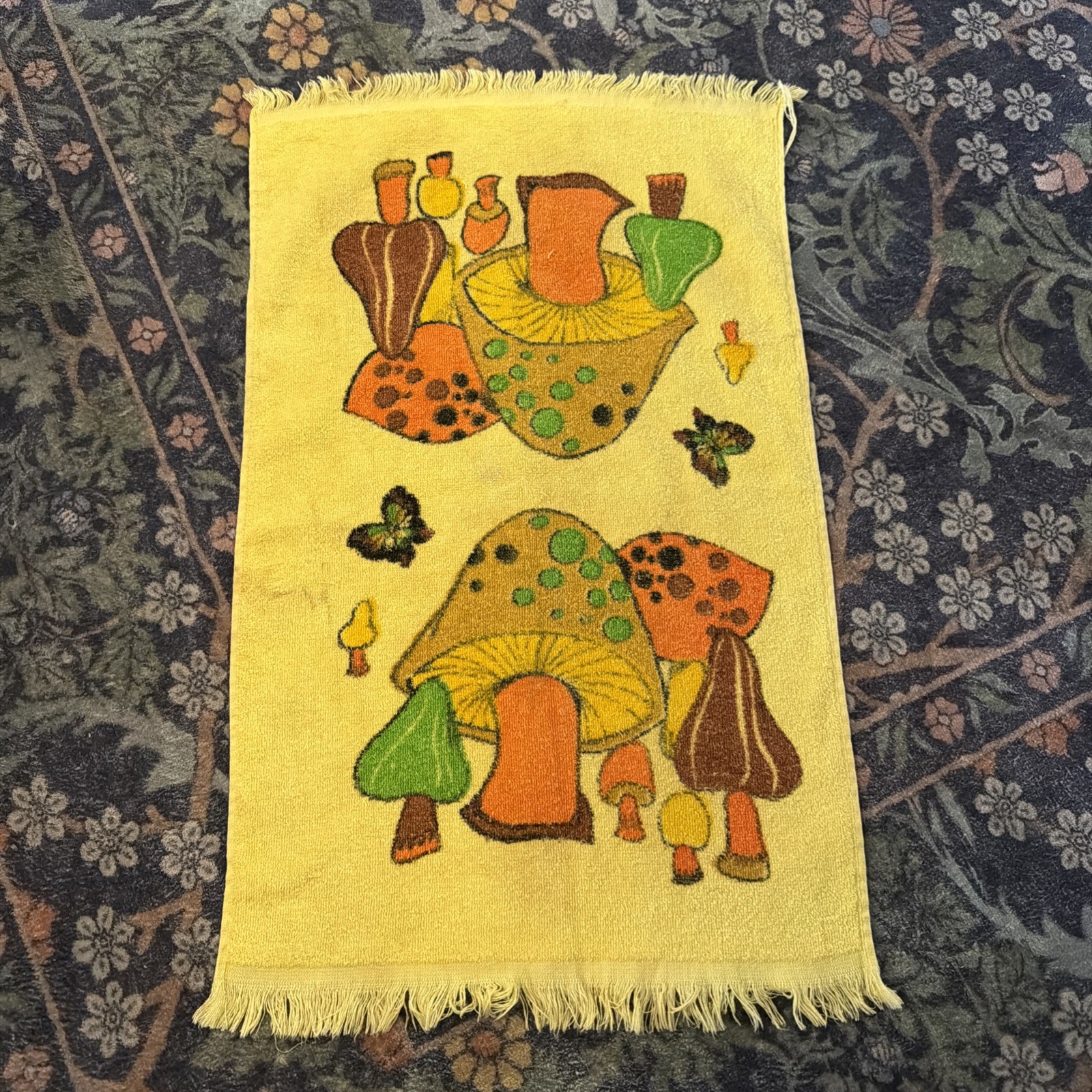 Vintage 1970s Cannon Mushroom Butterfly Hand Towel Yellow Fringe Kitchen