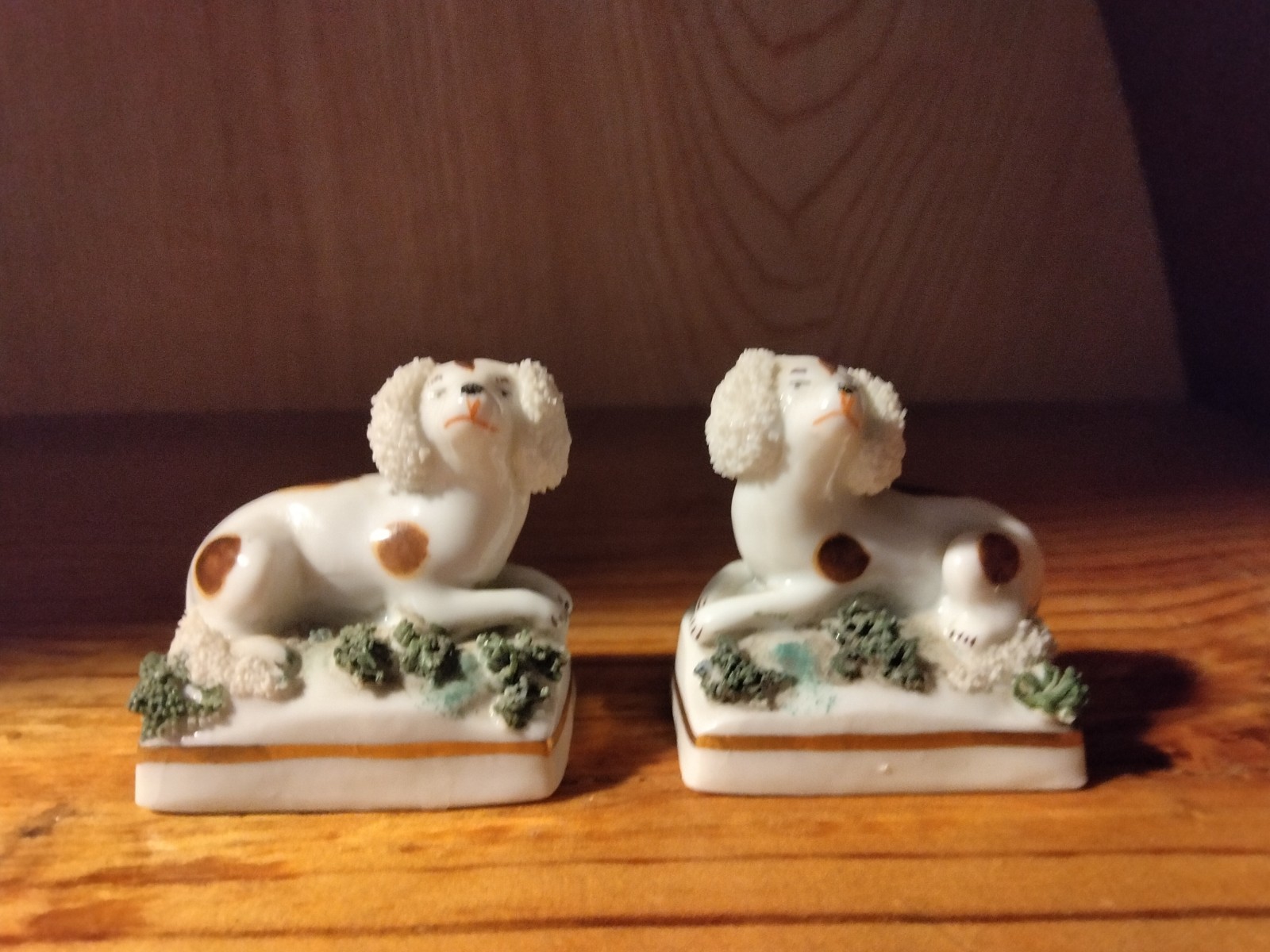 Antique Pair Of Miniature Staffordshire Poodle Dog Figurines
