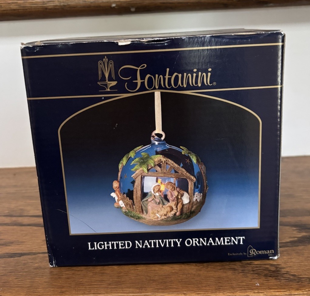 2011 HTF- Fontanini Lighted Nativity Blown Glass Ornament, Item #56328, WORKS 2011 HTF- Fontanini Lighted Nativity Blown Glass Ornament, Item #56328, WORKS