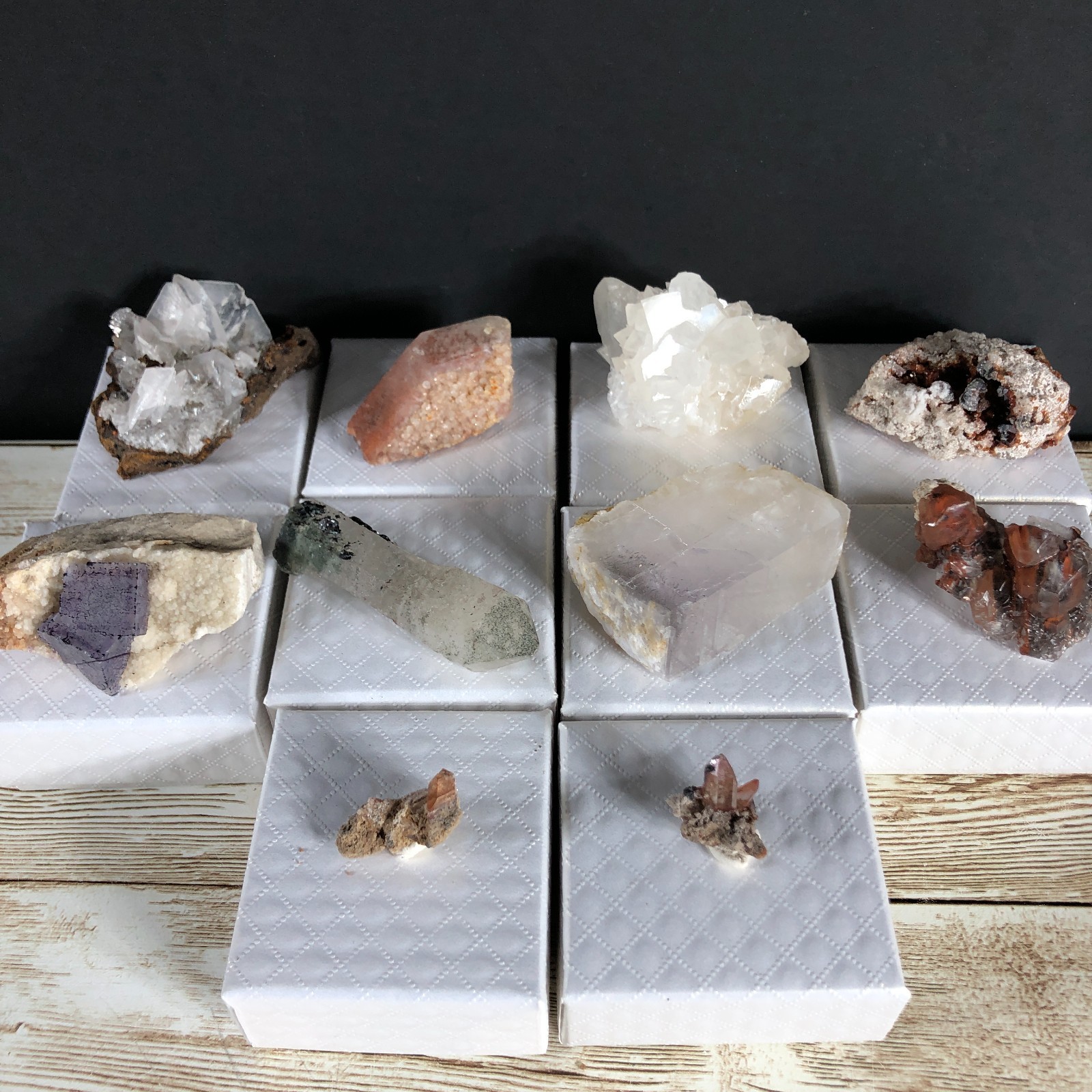 10pcs  Fluorite Topaz Rutile Calcite Garnet Bulk Crystal Mineral Specimen ST23