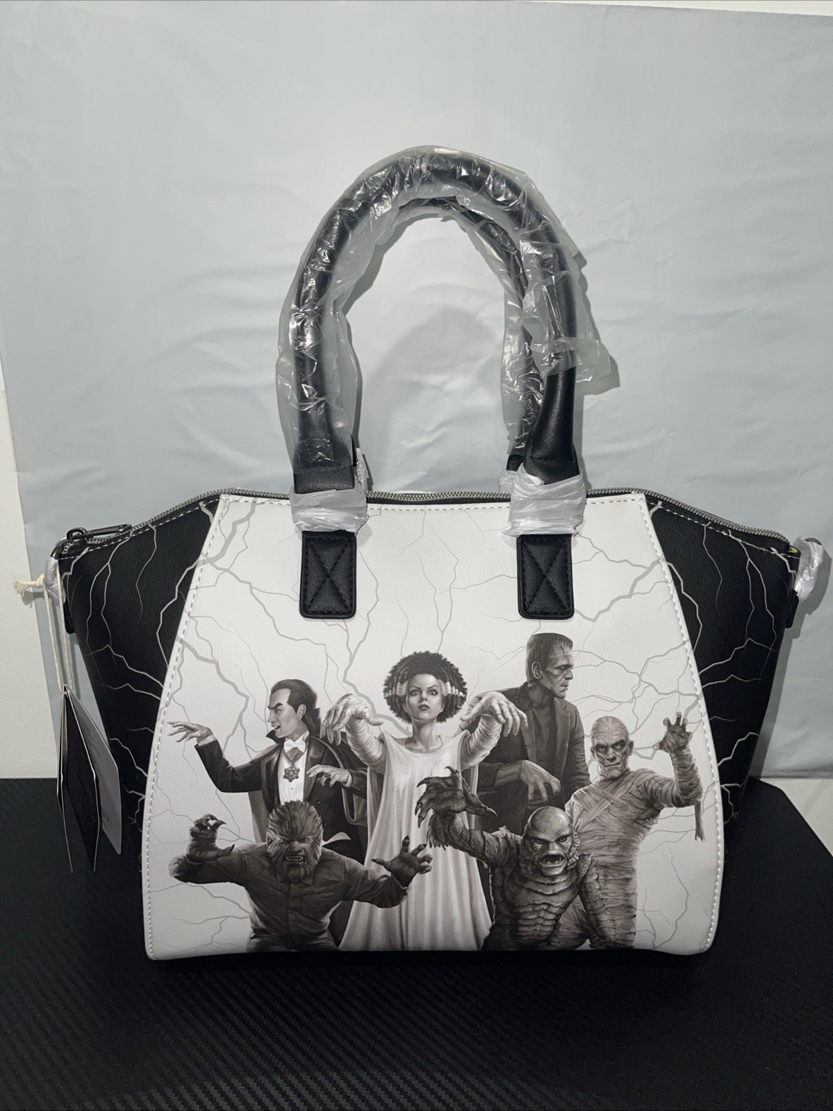 Loungefly Universal Monsters Glow-In-The-Dark Satchel Handbag Halloween NEW Loungefly Universal Monsters Glow-In-The-Dark Satchel Handbag Halloween NEW