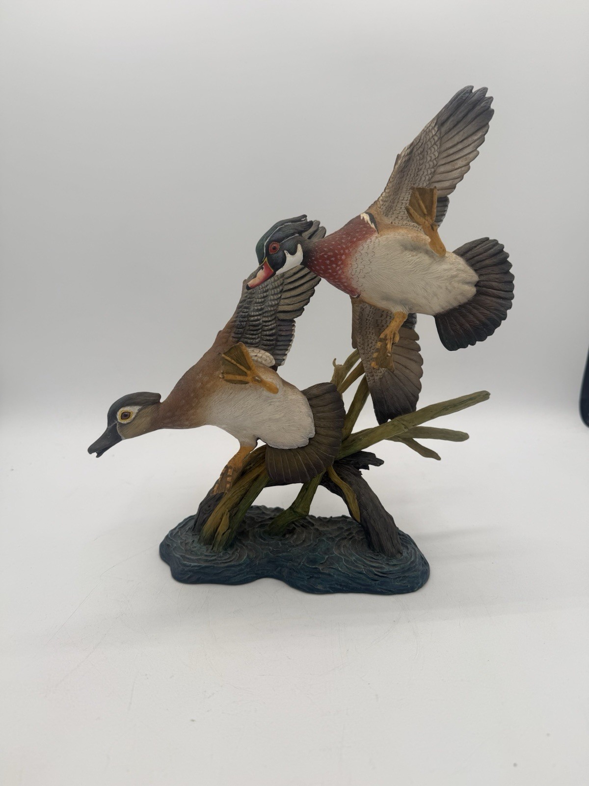 DANBURY MINT “Cautious Descent” Ronnie Wells RETIRED Wood Ducks Cabincore READ