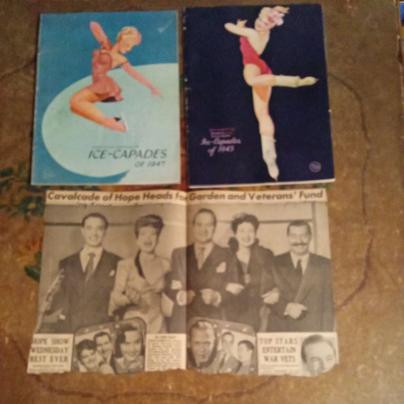 2 Vtg 1940’s Ice Capades Programs George Petty Girl Covers Lots of advertising 