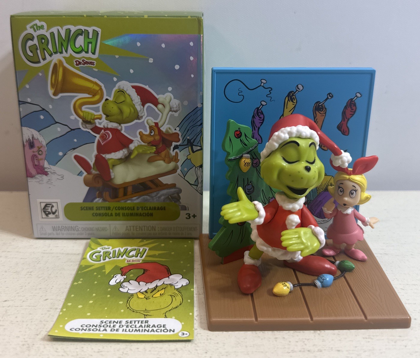 Dr. Seuss The Grinch Christmas Scene Setter GRINCH & CINDY LOU Figurine NEW READ