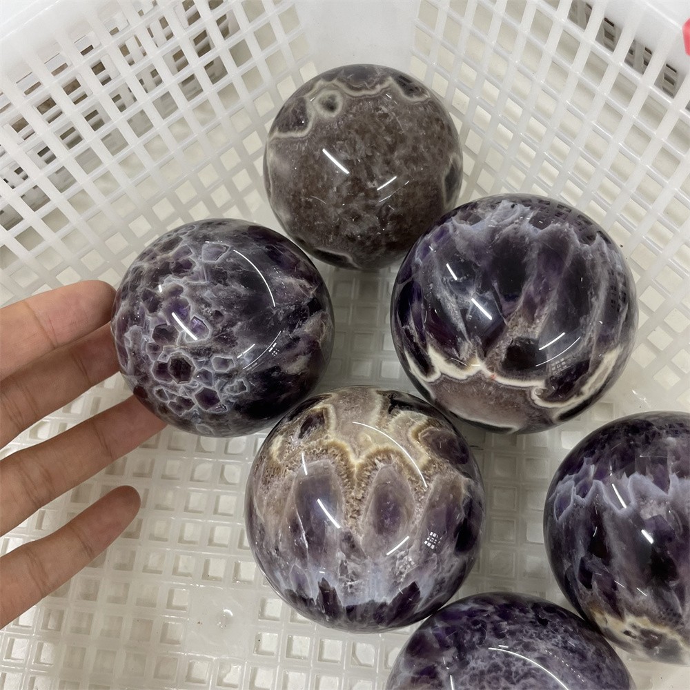 1pc Randomized Wholesale Feathers Dream Amethyst Ball Quartz Crystal Sphere