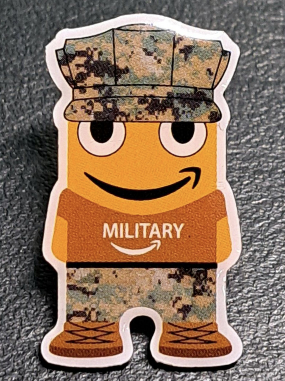 Military personnel camouflage Amazon Peccy Pin