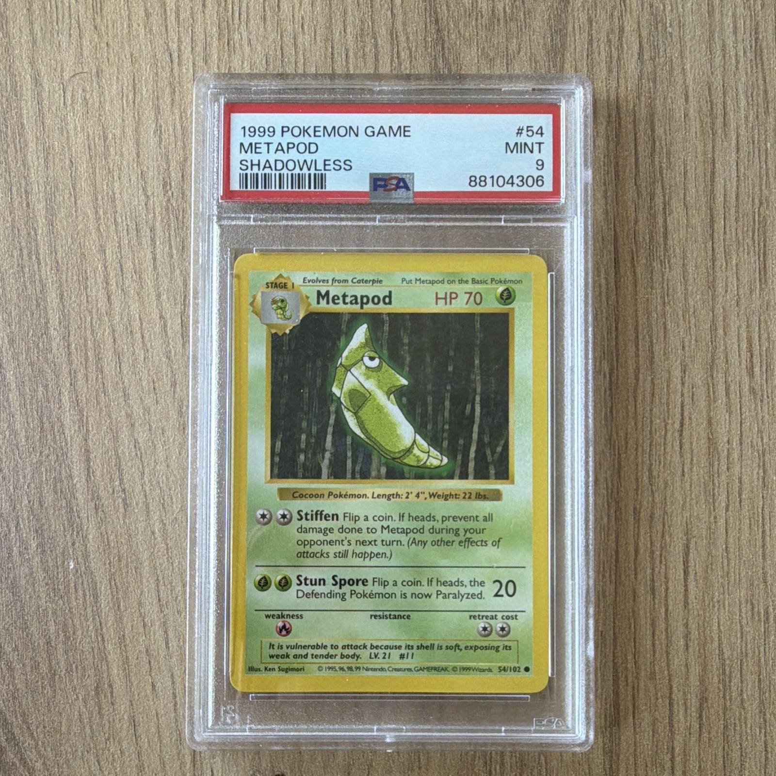 Pokemon TCG Nintendo Metapod Shadowless Vintage 1999 54/102 English PSA 9