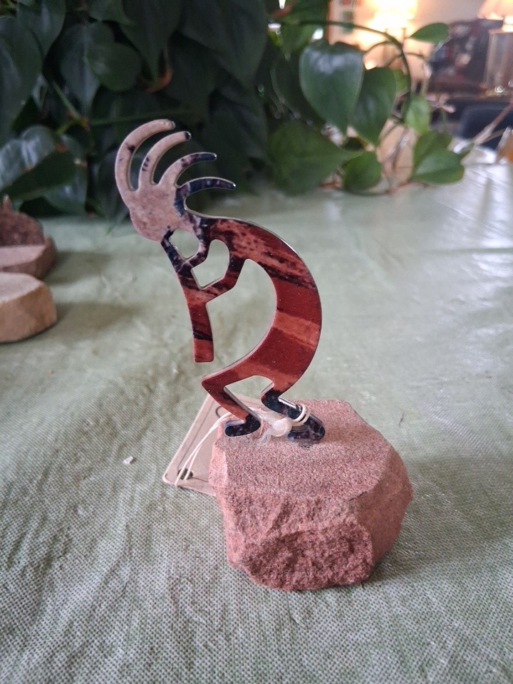 Metal Kokopelli Lazart Southwest Figure On A Sandstone Rock-Paperweight--(S)
