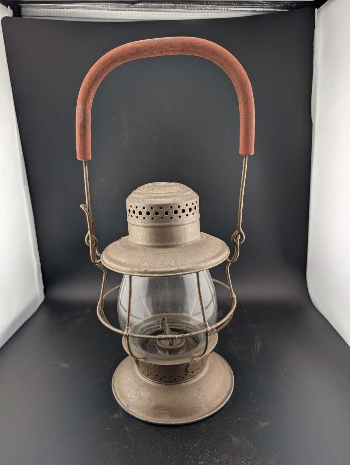 Dietz XLCR Railroad Lantern Bell Bottom Clear Vulcan Globe Excelsior Dead Flame Dietz XLCR Railroad Lantern Bell Bottom Clear Vulcan Globe Excelsior Dead Flame