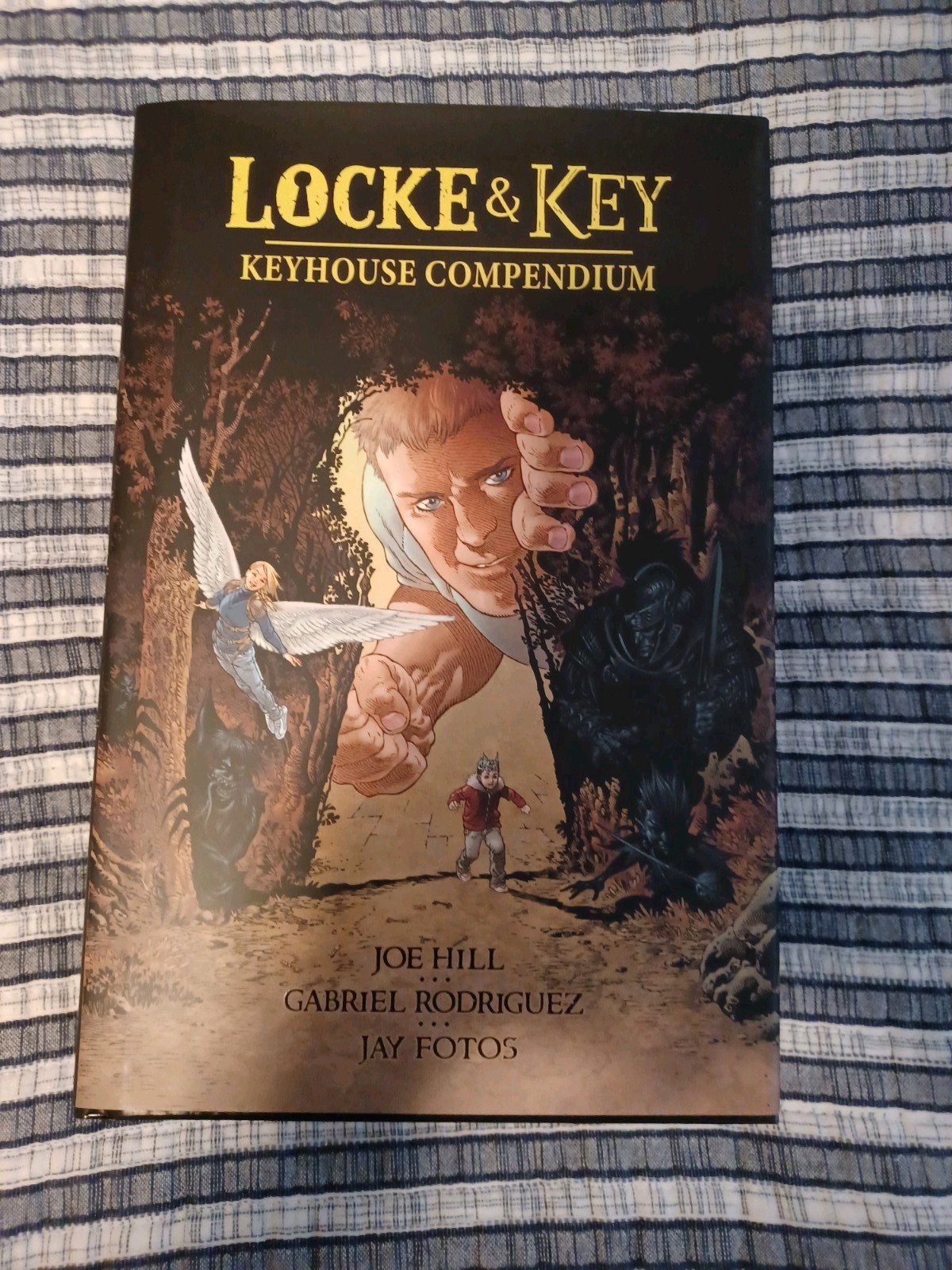 Locke & Key Compendium Hardcover Joe hill
