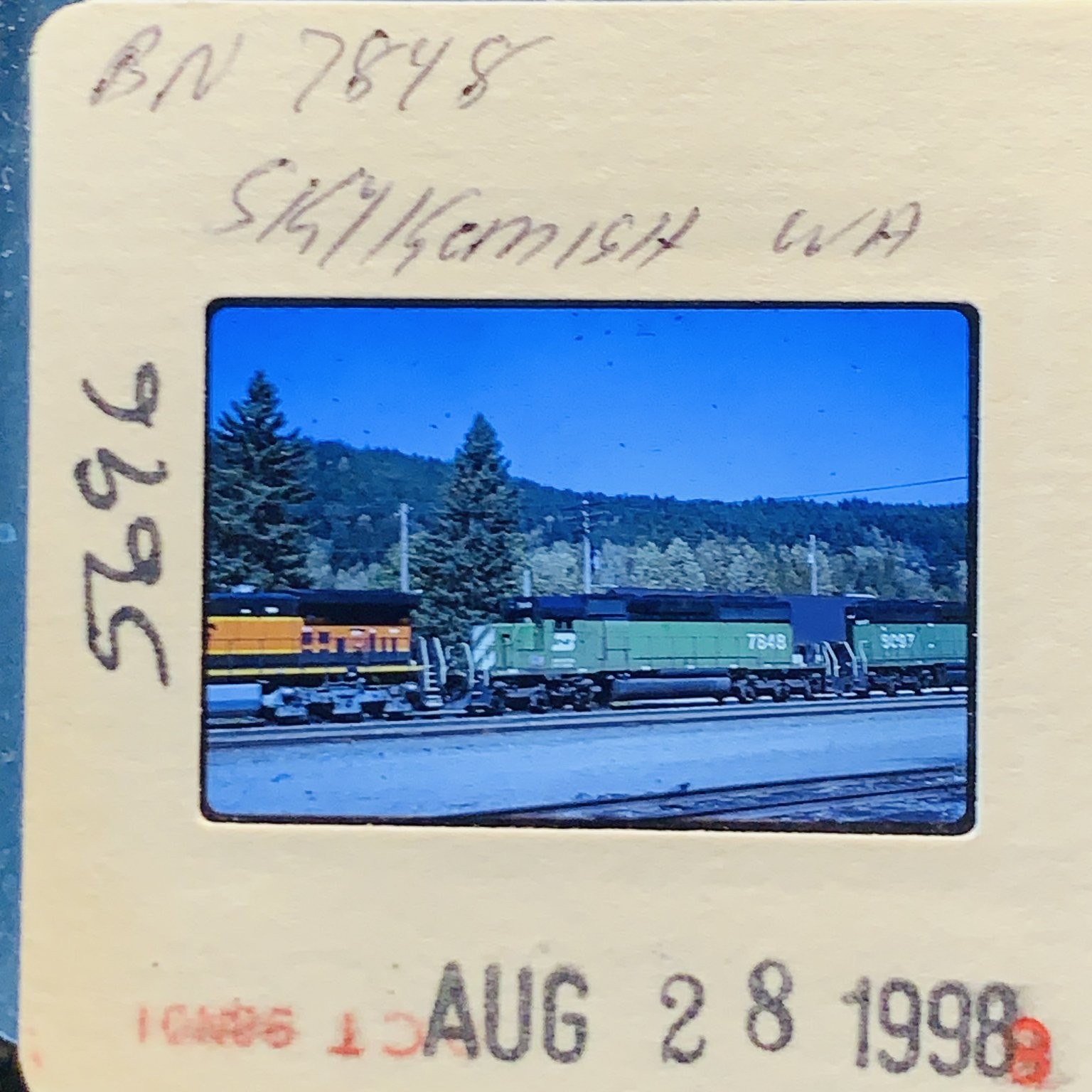Vintage 35mm Slide 1998 BNSF Burlington Northern Locomotives Skykomish WA Train