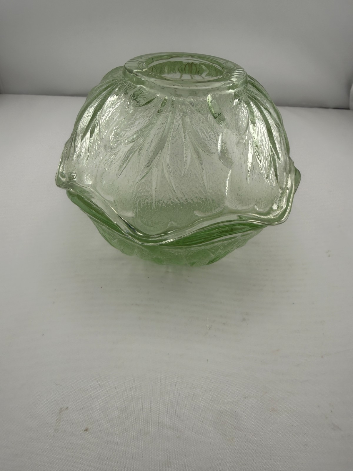 Vintage Indiana Glass Pebble Leaf Green Clear Fairy Light Lamp 1960s Rare HTF