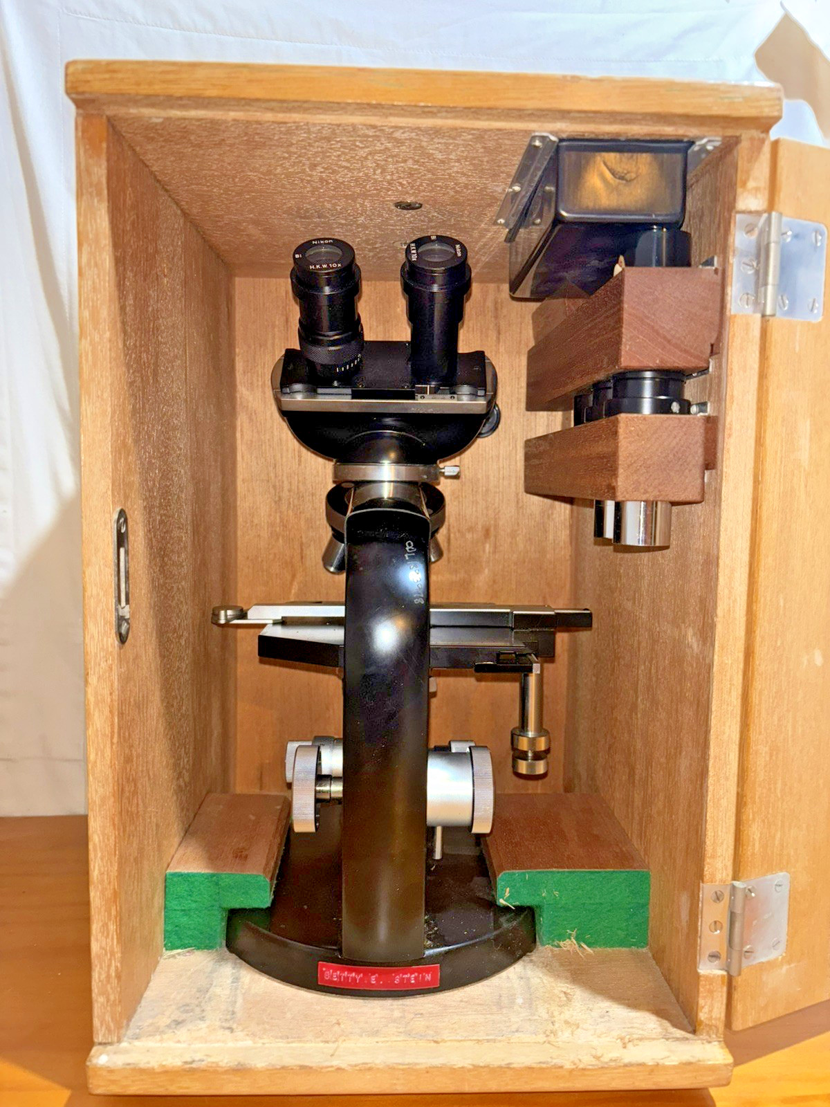 Vintage Nippon Kogaku (Nikon) Binocular Research Microscope 4x 40x 100x 