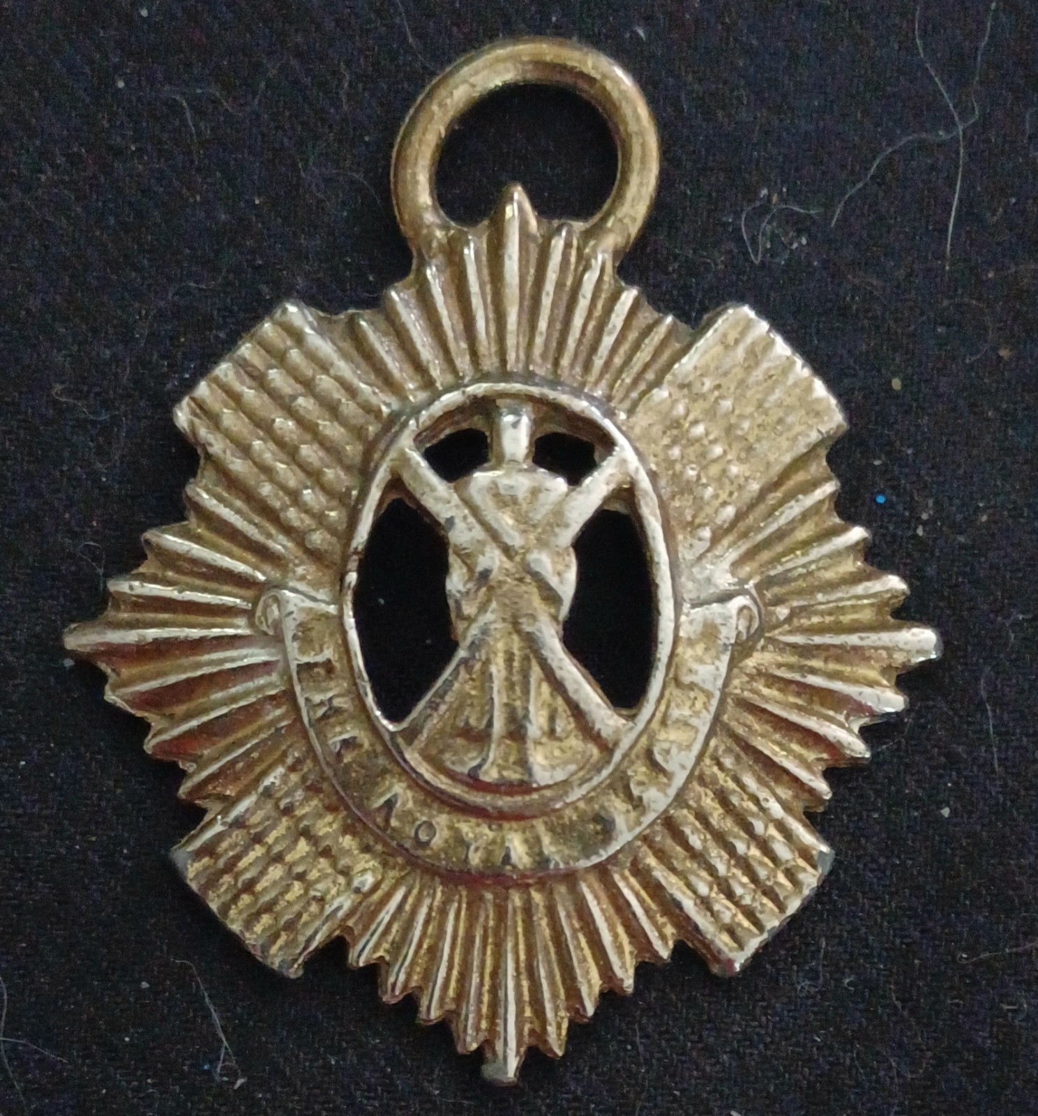 Great Vintage CEF WWI Royal Scots Black Watch Sweet Heart Pendant