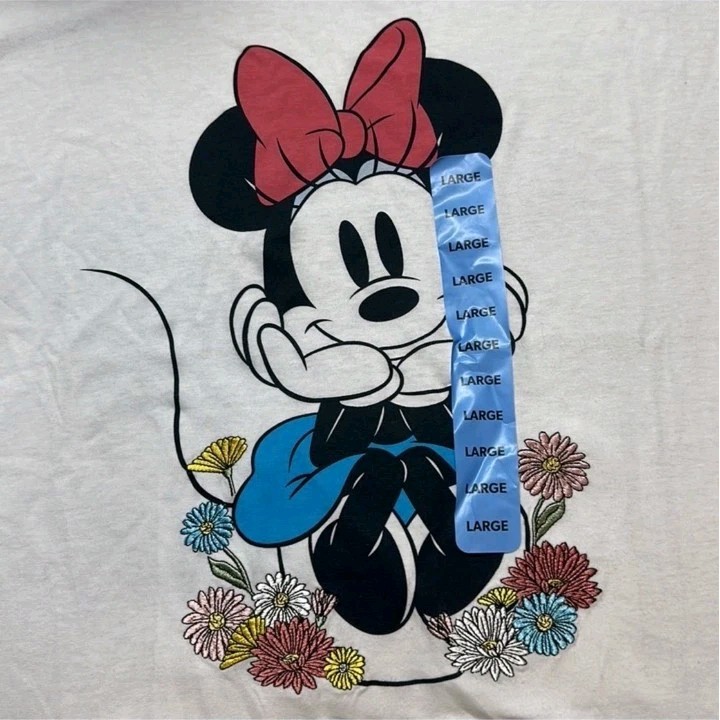 NWT Disney Women's Graphic T Shirt, Minnie Mouse Embroidered Flowers White Large