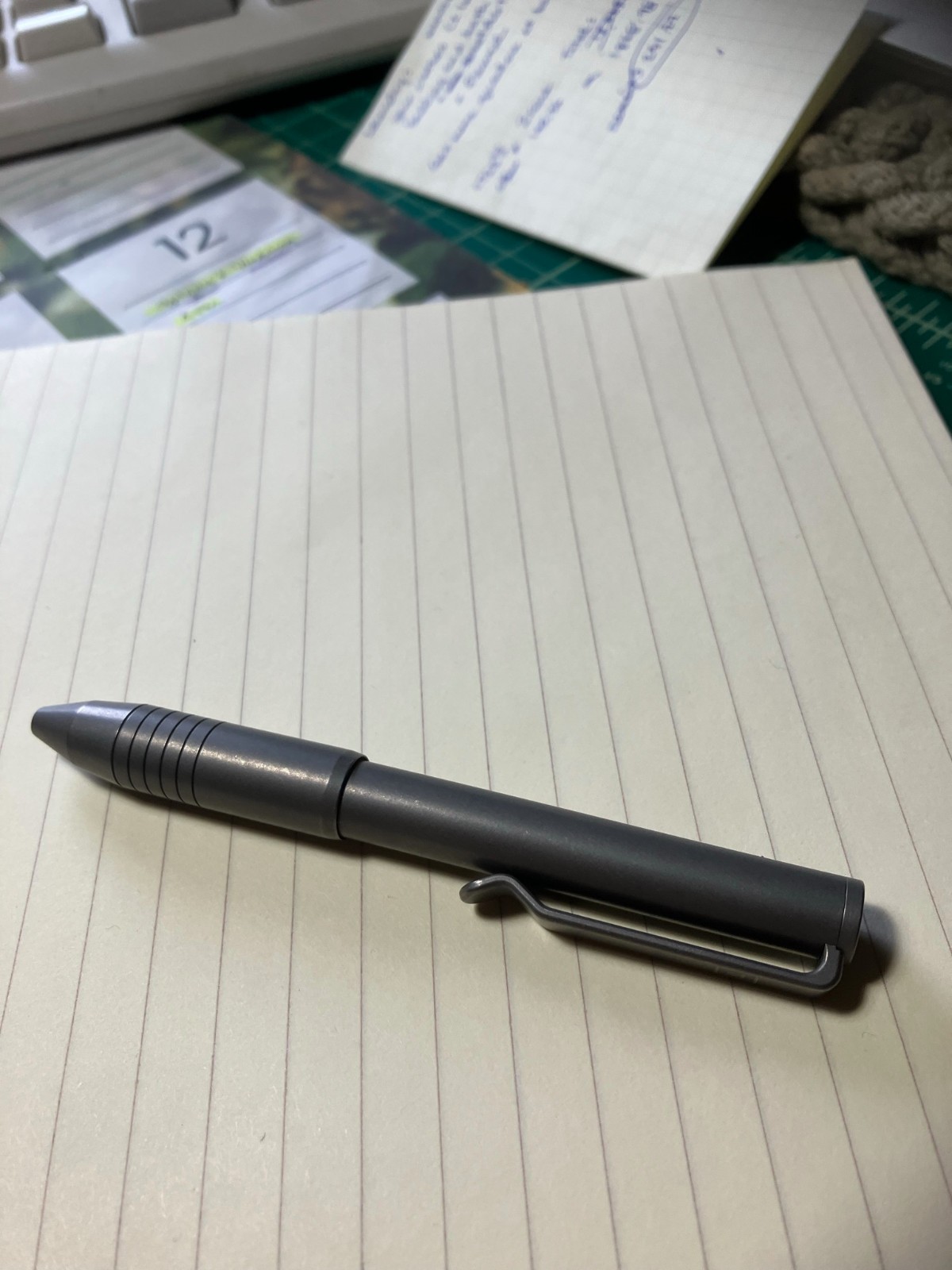 Big Idea Design Pocket Pro Pen Stonewash Titanium Auto-Adjusting Collet Grip Big Idea Design Pocket Pro Pen Stonewash Titanium Auto-Adjusting Collet Grip