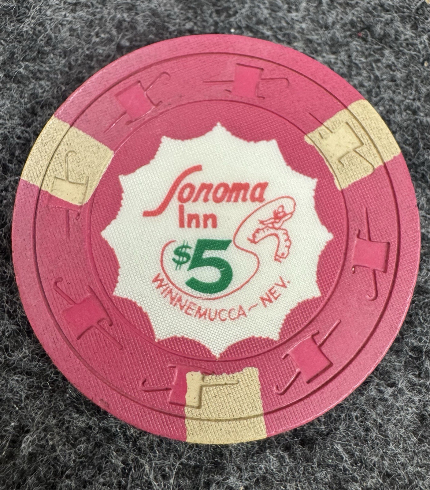 Sonoma Inn Hotel/Casino ~ Winnemucca, Nevada ~ $5 Chip ~ NV Gaming