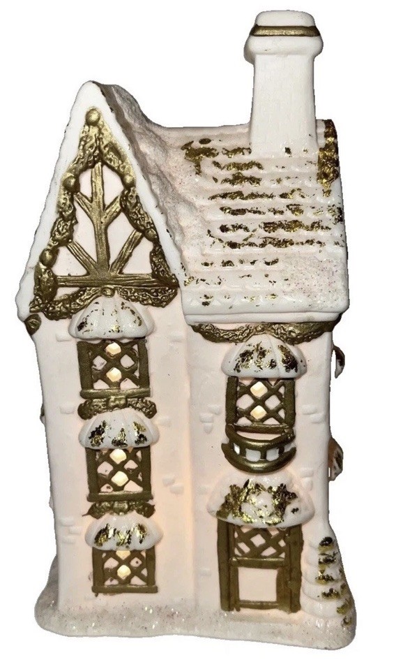 Vintage fun Ceramic Sugared Lighted House Figurine Night Light Lamp ￼8”