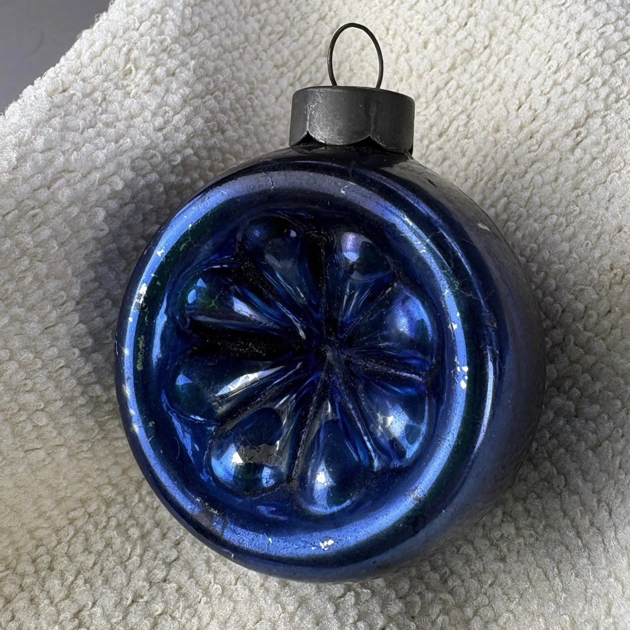 Vintage Corning Blue Prewar USofA Embossed Reflector Indent 1.75\