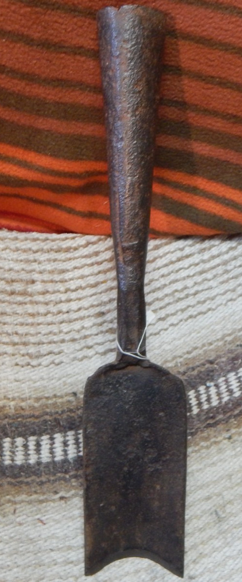 antique turning gouge 2 3/4\