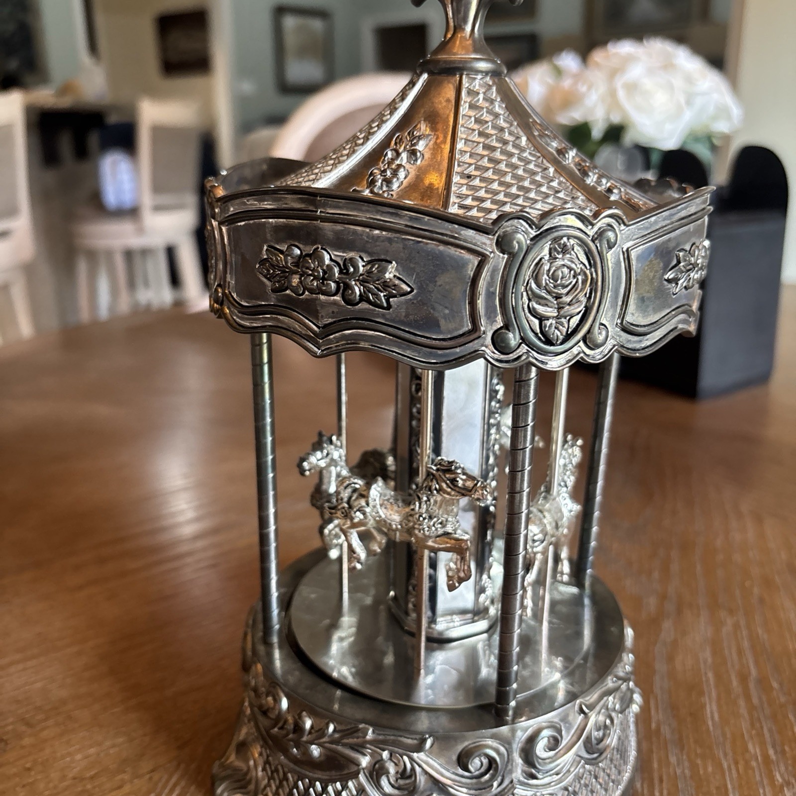 Vintage Wallace Silverplate Carousel Music Box Mirrored Horse Figurine Decor