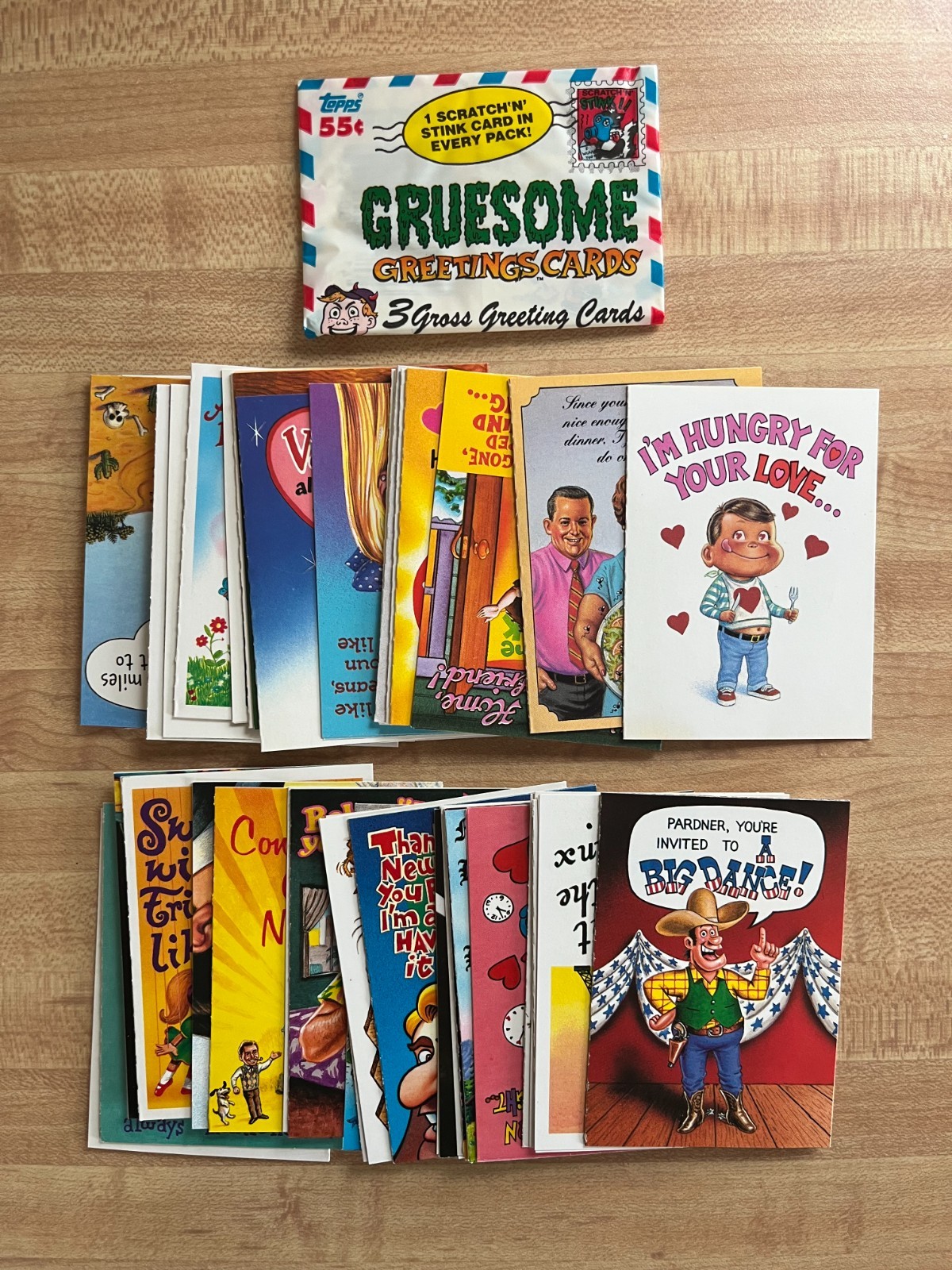 1992 Topps Gruesome Greeting Cards 44 card Set w/ Wrapper  NrMt