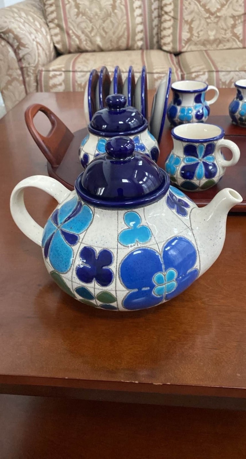 BRAND NEW Vintage MCM Eduardo Vega Ecuador Artesa Ecuador Floral Pottery tea Set