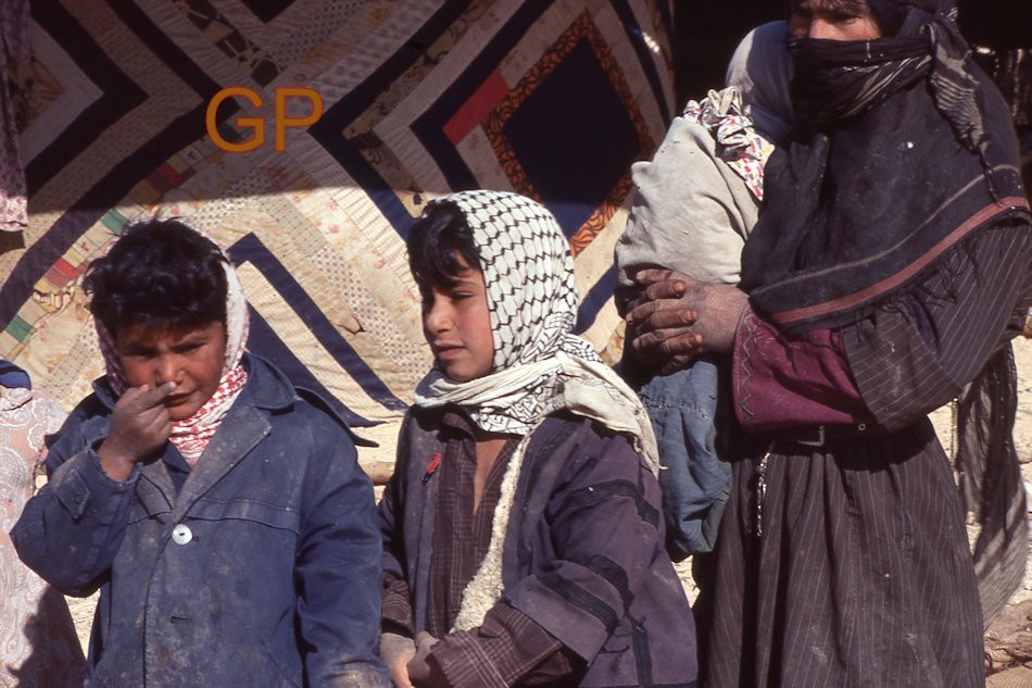#XX123-hh Old 35mm Slide Photo- Two Girls and Woman- India?- 1978